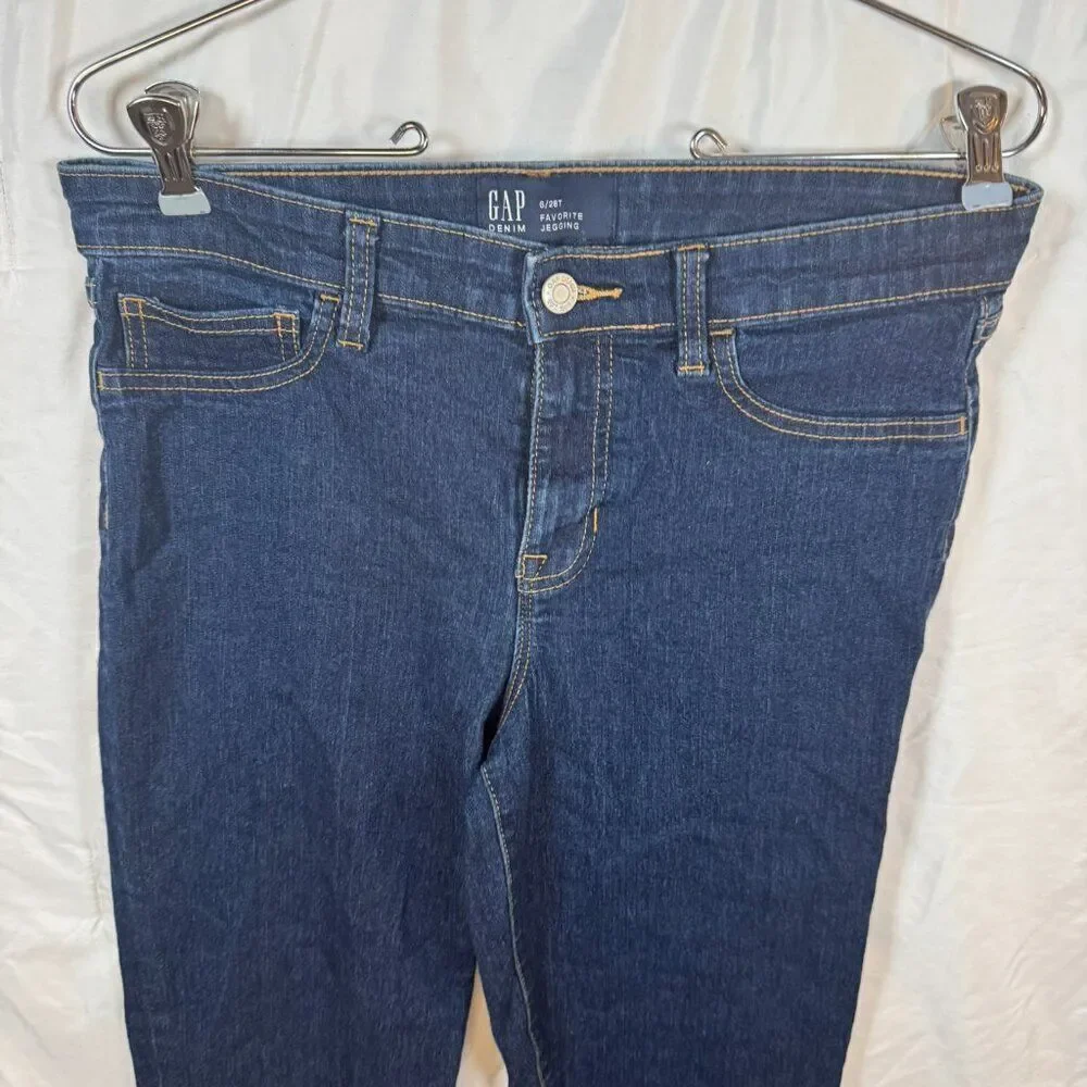 Women's Gap Denim 6/28T Favorite Jegging - Picture 2 of 3